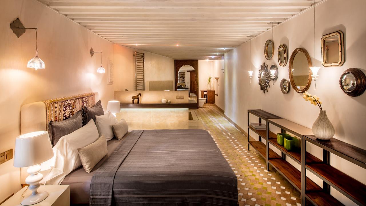 Karawan Riad Fes Luaran gambar