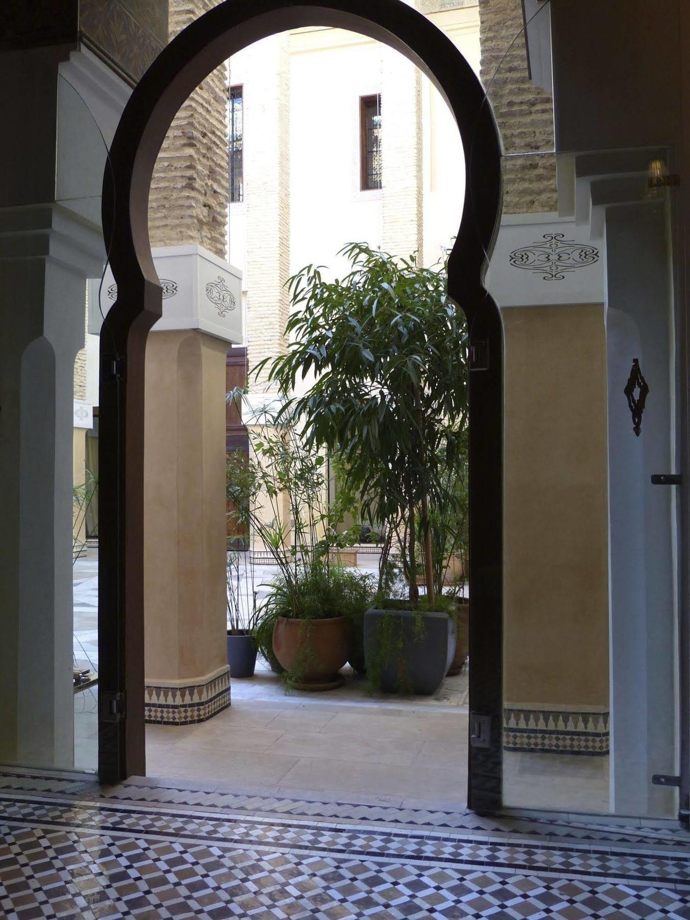 Karawan Riad Fes Luaran gambar